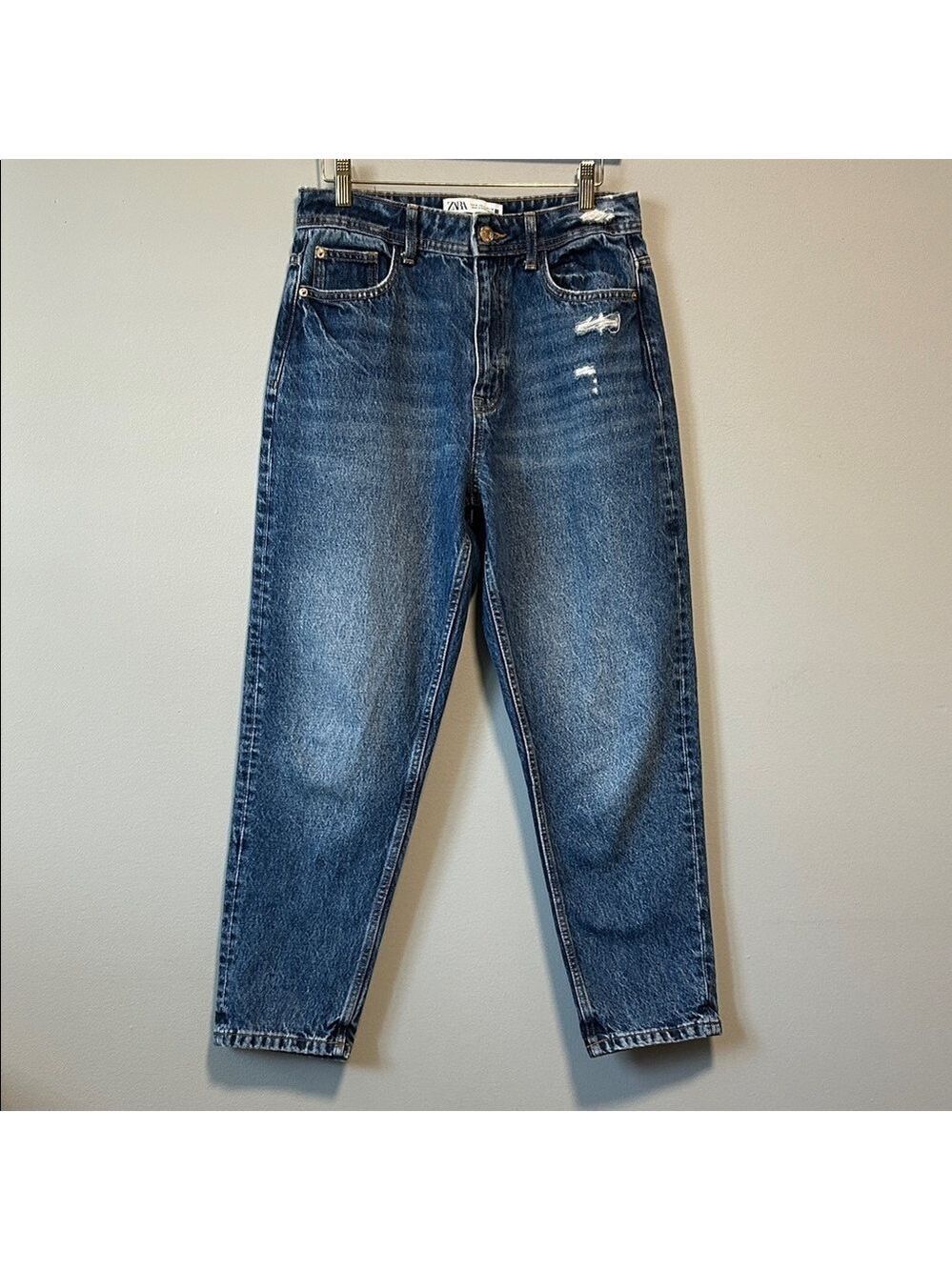 Zara Classic Medium Wash Mom Jeans Size 6